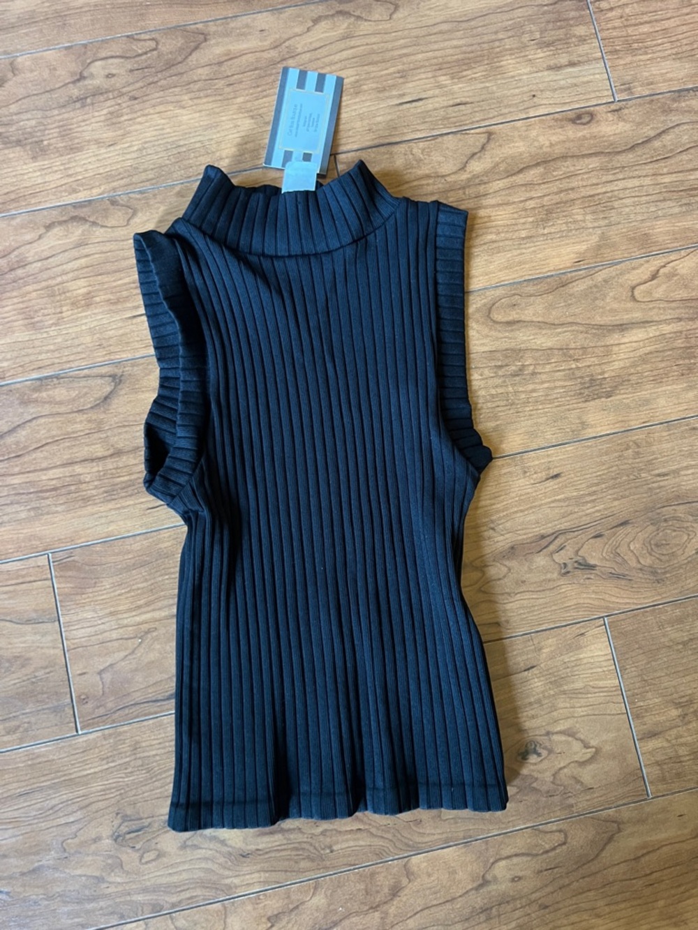 Yahada Black Ribbed Mock Neck Sleeveless Tank